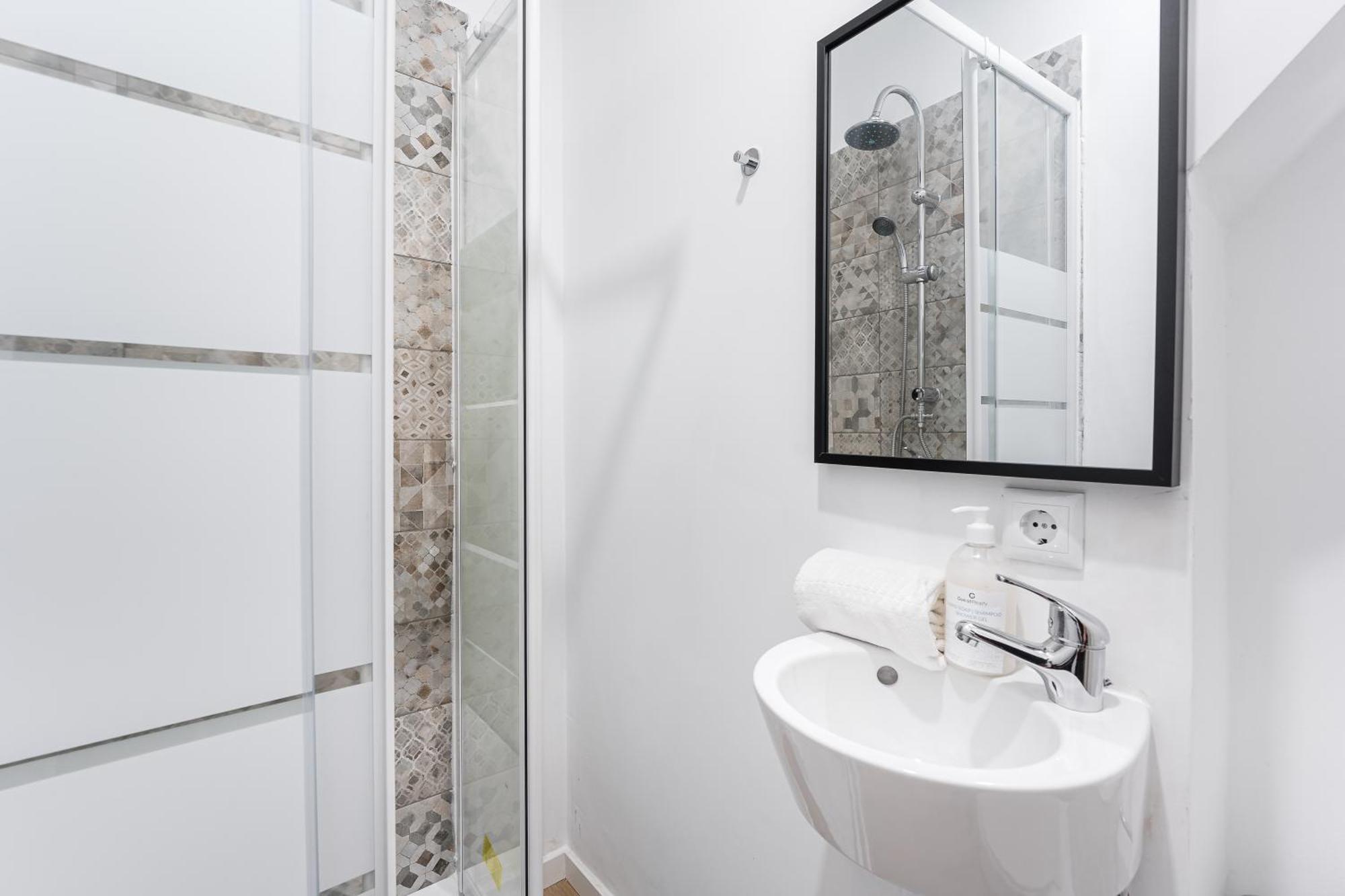 Sao Victor Suites Порто Екстериор снимка